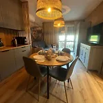 8 Z Ogrodkiem I Prywatna Sauna, Rowery, Spacery W Dolinie Baryczy - 5d 아파트 *