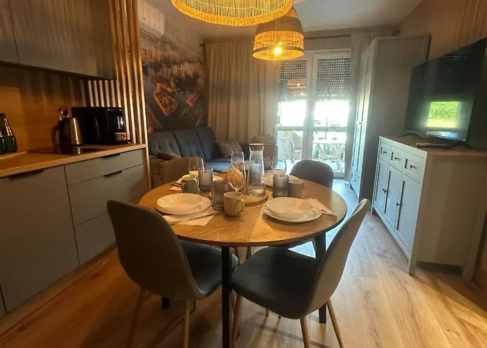 8 Z Ogrodkiem I Prywatna Sauna, Rowery, Spacery W Dolinie Baryczy - 5d Apartmán *